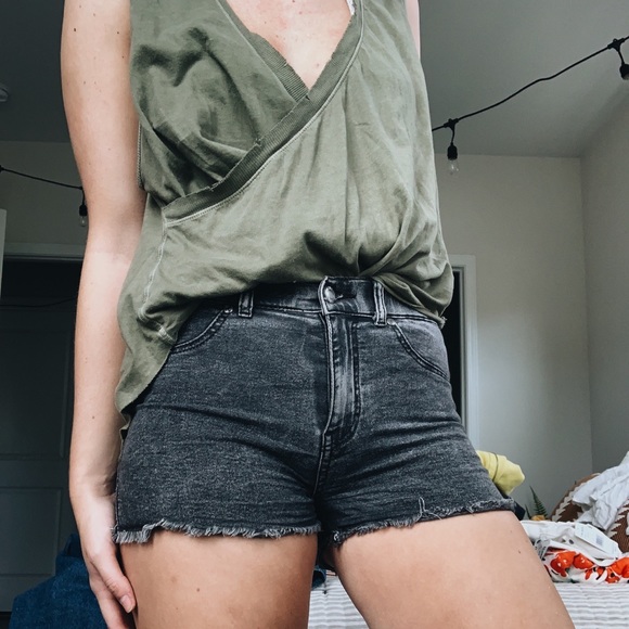 💀BOGO FREE Urban Outfitters stretch shorts - Picture 1 of 5